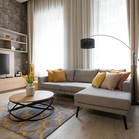 Paulay Deluxe Suites By Corall Budapest Exterior photo